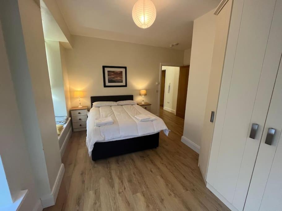 City Beach Gem 5 Adult Spaces Plus Child Dublin Bagian luar foto